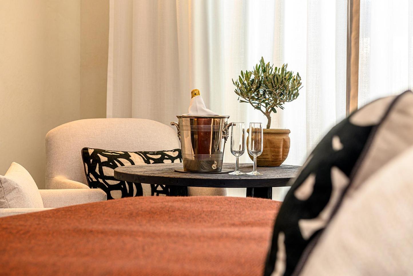 L'Isle De Leos Hotel & Spa - Mgallery Collection LʼIsle-sur-la-Sorgue Εξωτερικό φωτογραφία